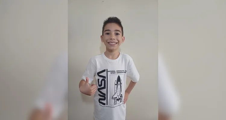 Menino brilha na OBA e se torna único medalhista de ouro de PG
