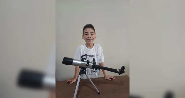 Menino brilha na OBA e se torna único medalhista de ouro de PG