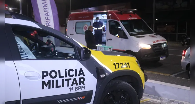 Colisão entre duas motocicletas deixa um ferido em Ponta Grossa