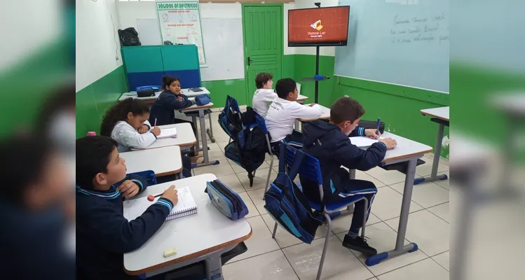Confira a série de registros da ampla dinâmica com os educandos.
