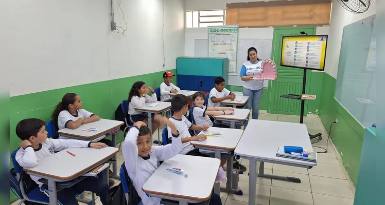 Confira a série de registros da ampla dinâmica com os educandos.