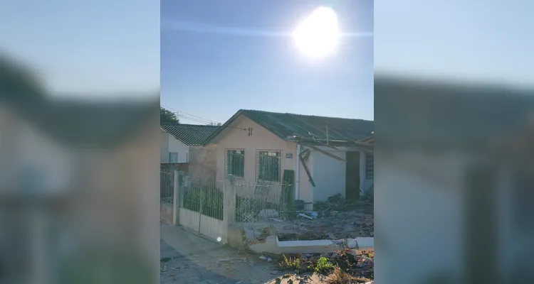 Proprietário de caminhão que invadiu casa faz 'vaquinha' para ajudar família