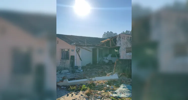 Proprietário de caminhão que invadiu casa faz 'vaquinha' para ajudar família