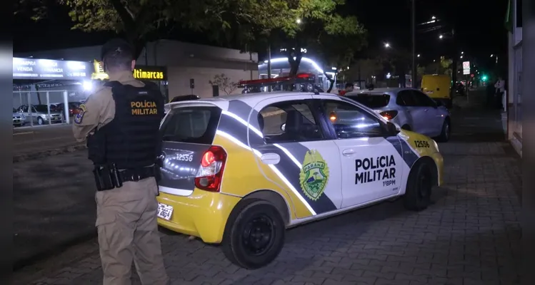 Mulher é atropelada e fica ferida ao atravessar avenida de PG