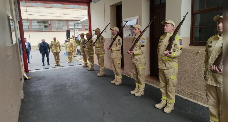 2º Batalhão de Bombeiros Militar celebra aniversário de 86 anos em PG