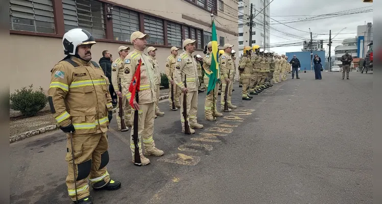 2º Batalhão de Bombeiros Militar celebra aniversário de 86 anos em PG
