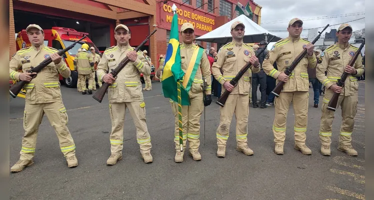 2º Batalhão de Bombeiros Militar celebra aniversário de 86 anos em PG