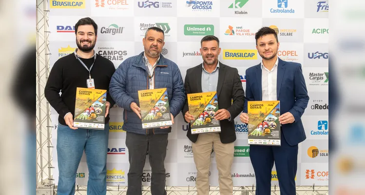 Representantes do Espaço Smart.