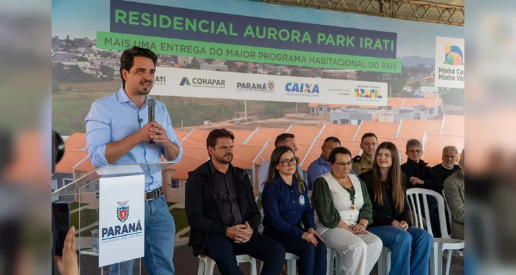 Foram entregues as casas para as novas famílias proprietárias do Residencial Aurora Park.