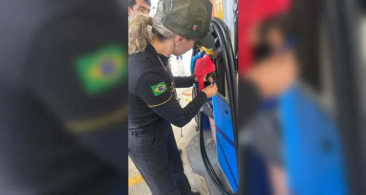 IAT interdita dois postos de combustíveis irregulares em Ponta Grossa