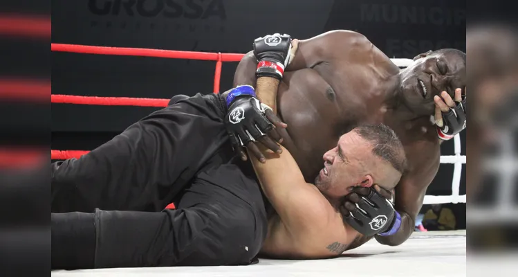 Paulão Zenidim vence Wagner Zuluzinho em evento de luta 'Paulão Fight'; veja fotos