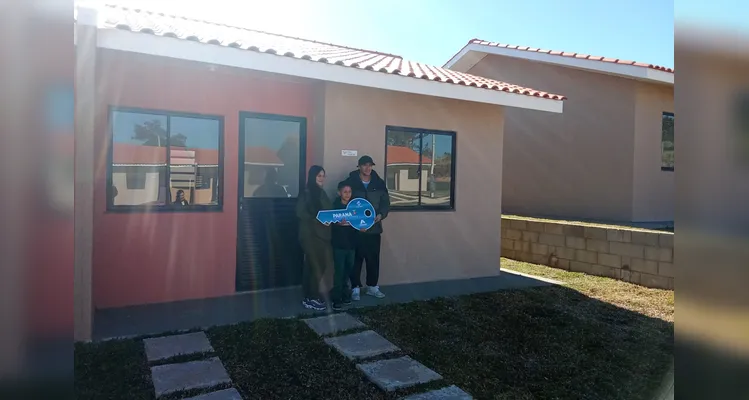 Com R$ 4,4 milhões do Estado, residencial de Ponta Grossa beneficia 226 famílias