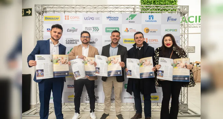 Representantes da Princesa Assistência.