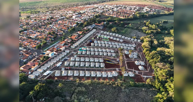 Andirá, 23 de julho de 2025 - O governador Carlos Massa Ratinho Junior entrega 134 imóveis do programa Casa Fácil Paraná.