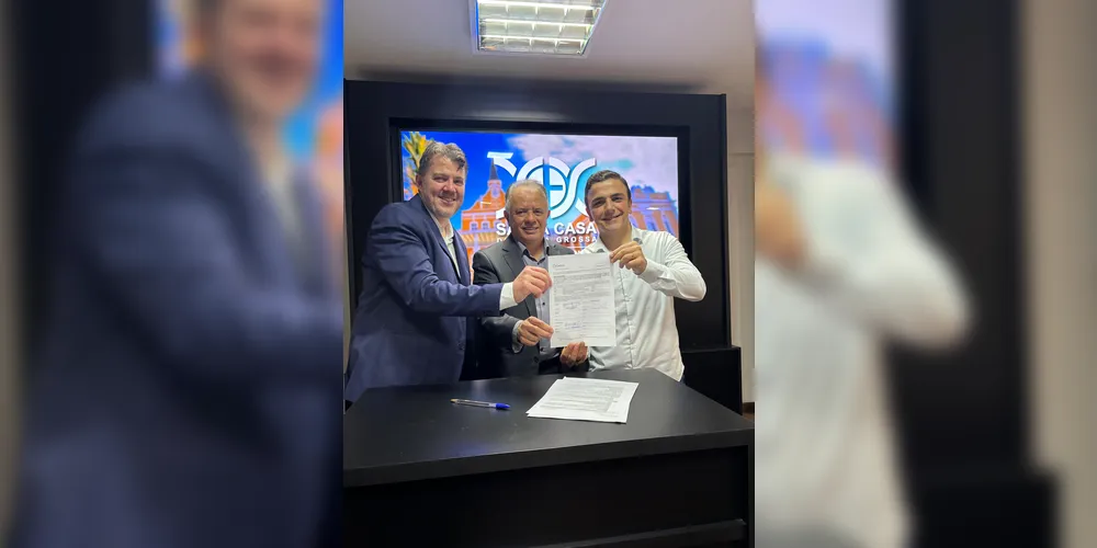 Provedor Juarez Antonio Carvalho, juntamente com o Deputado Federal Aliel Machado