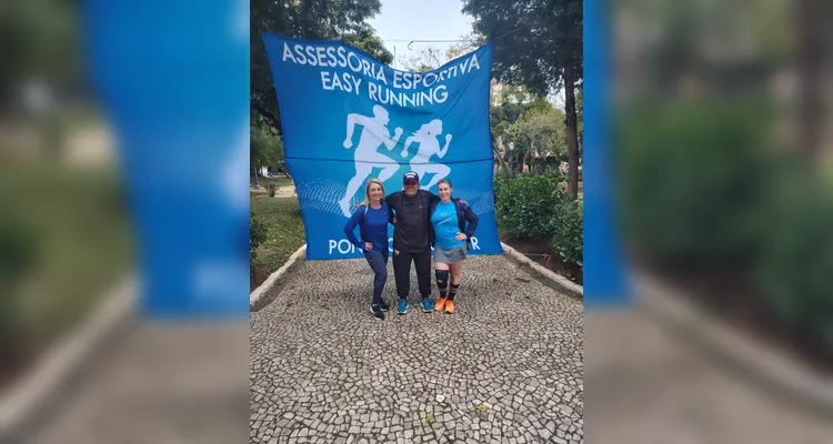 Grupo de atletas completa 202 voltas na Catedral em homenagem a PG