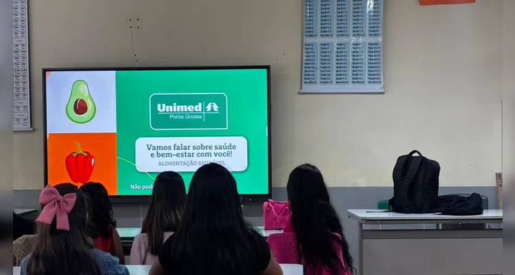 Confira como foi o trabalho em sala de aula e o registro dos alunos com suas refeições saudáveis.