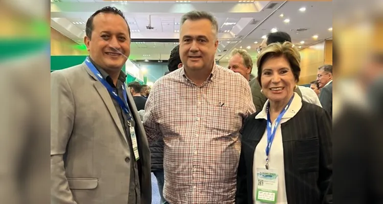 Mario Cezar, Beto Preto e Elizabeth Schmidt estiveram reunidos.