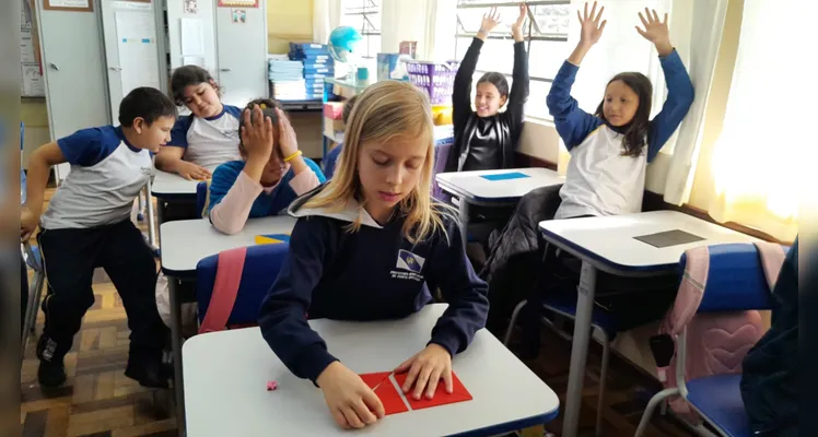 A partir de reflexões propostas na videoaula do projeto, os estudantes complementaram processos educativos já em andamento.