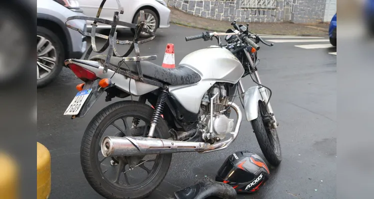 Acidente na 'Balduíno Taques' deixa motociclista ferido em PG