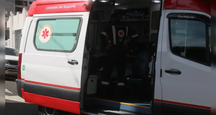 Veja fotos de acidente que deixou motorista enclausurado em carro em PG