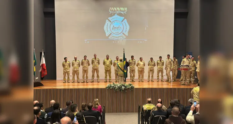 Corpo de Bombeiros entrega Medalhas de Mérito em cerimônia em PG