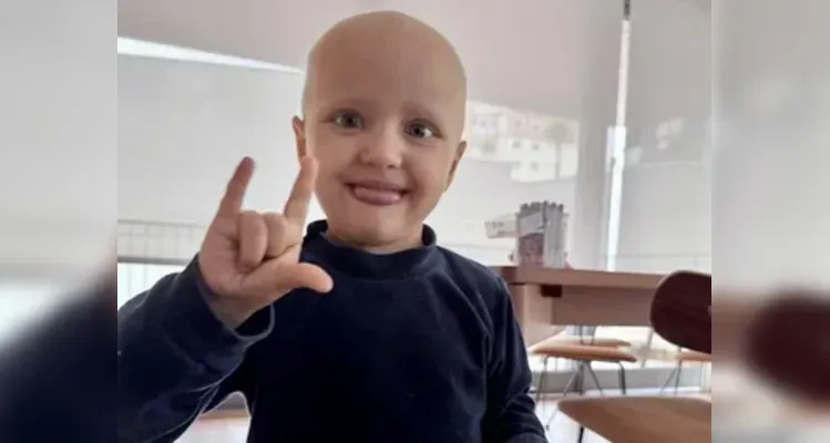 Família comemora fim de tratamento contra câncer raro em PG