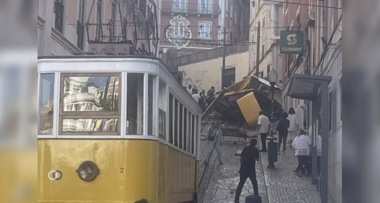 Elevador da Glória descarrila em Lisboa e deixa ao menos três mortos