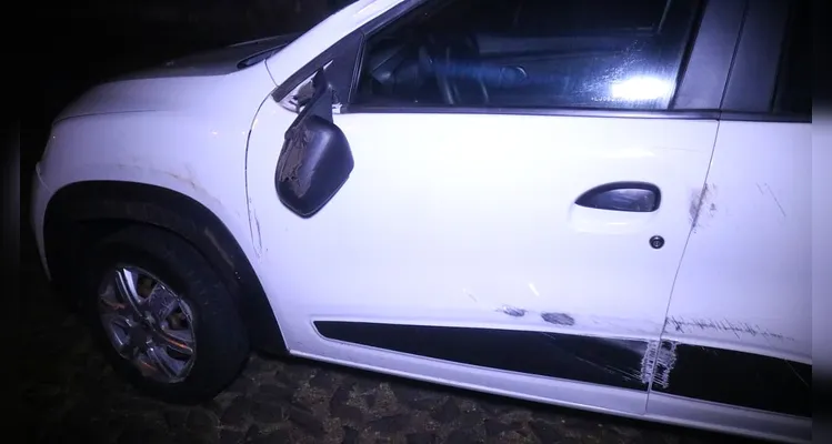Homem diz ser atropelado, PM descobre blefe e rapaz acaba no hospital em PG