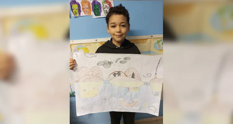 As crianças utilizaram o jogo "Trilha do Combate à Exploração do Trabalho infantil" como ferramenta pedagógica e também produziram cartazes de conscientização.