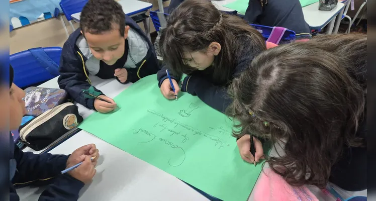 Após assistirem ao conteúdo do projeto, os educandos se engajaram em variadas ações.