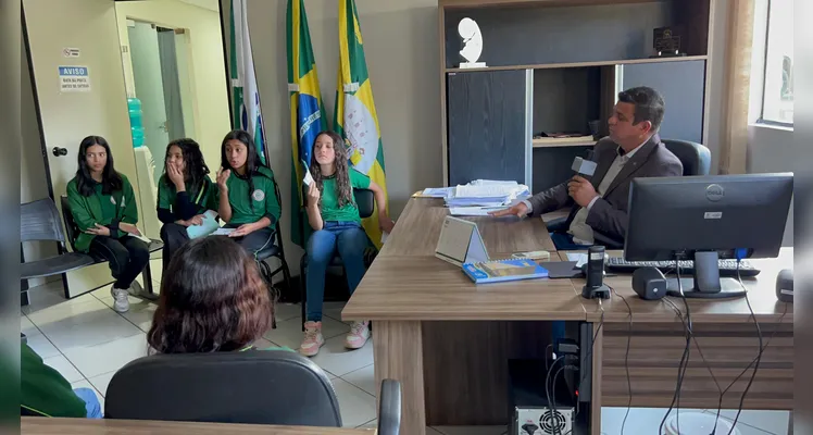 Educandos tiveram importante movimento cidadão na Casa de Leis.