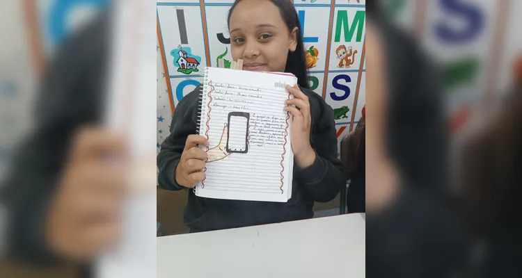 Trabalho interdisciplinar movimentou educandos em sala de aula.