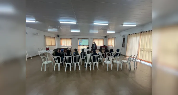 Educandos tiveram oportunos momentos de aprendizado dentro e fora da sala de aula.