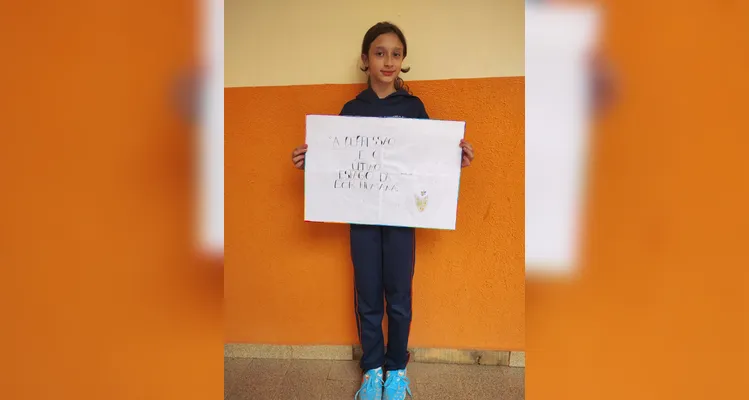 Veja os registros dos trabalhos dos alunos em sala de aula.