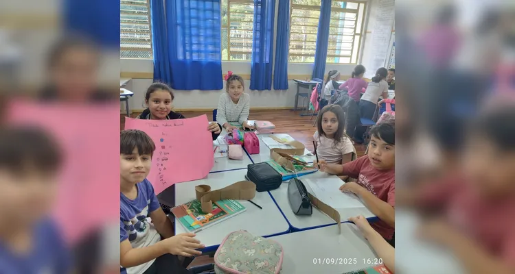 Confira os registros do amplo trabalho dentro e fora da sala de aula.