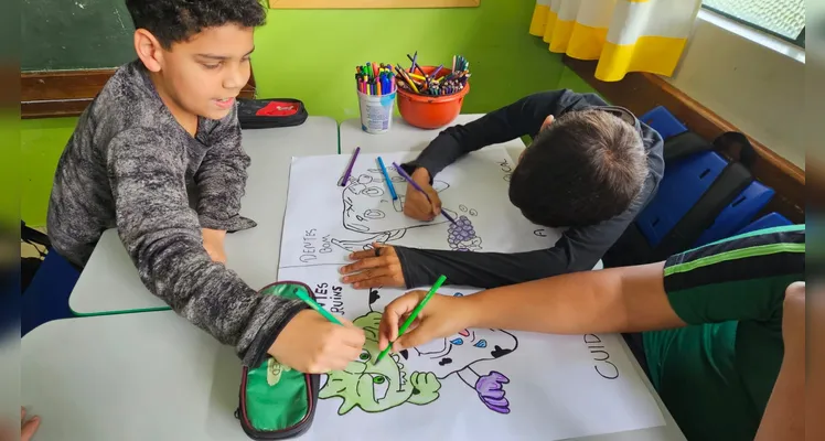 Veja como foi o trabalho dos educandos, na prática.