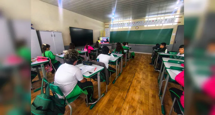 Veja os registros do dinâmico trabalho em sala de aula.