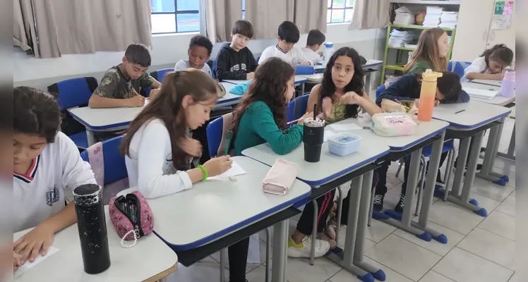 Veja momentos de ações dos alunos em sala e da conscientização do tema no ambiente externo.
