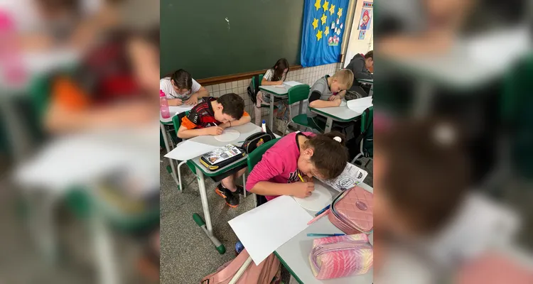 Confira como foi o trabalho dos 'artistas mirins' em sala de aula.