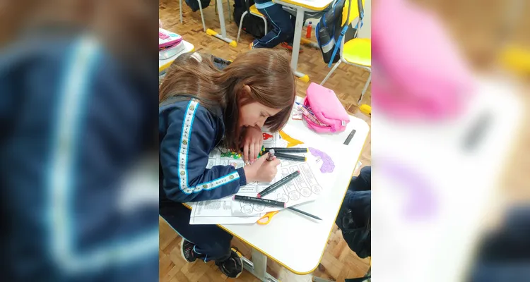 Confira alguns registros do trabalho dos educandos com a temática.