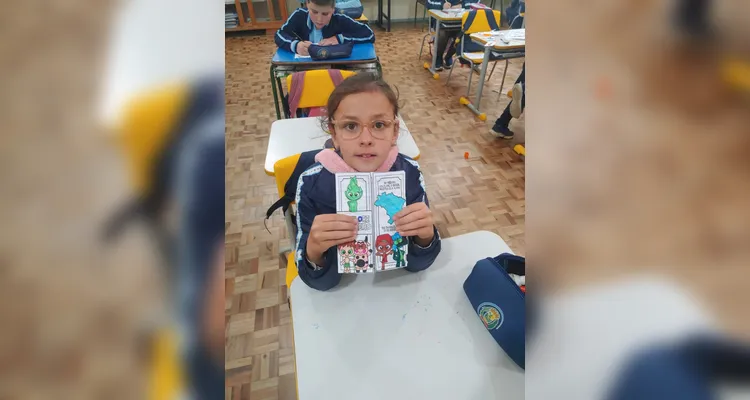 Confira alguns registros do trabalho dos educandos com a temática.