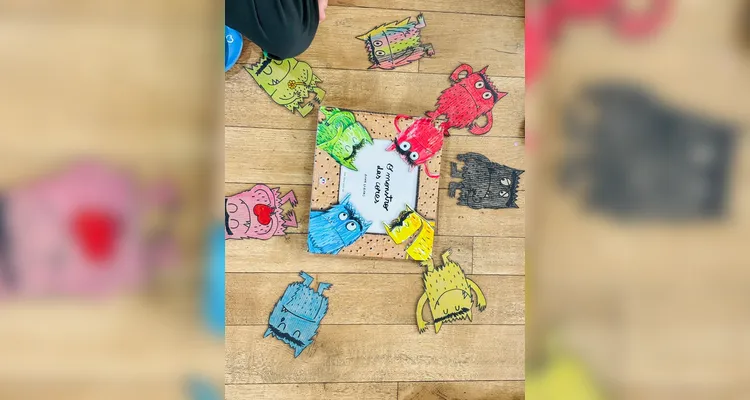 Veja os detalhes da ampla dinâmica em sala de aula.