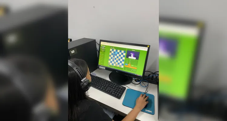Do físico ao digital, educandos puderam se divertir e aprender como jogo milenar.