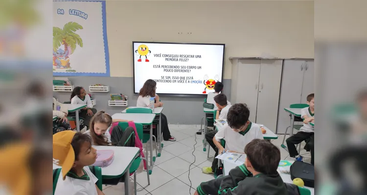 Confira alguns registros do trabalho em sala de aula.