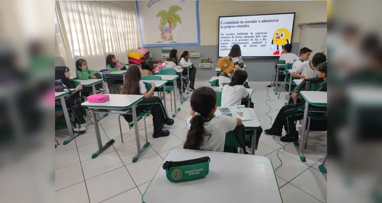 Confira alguns registros do trabalho em sala de aula.