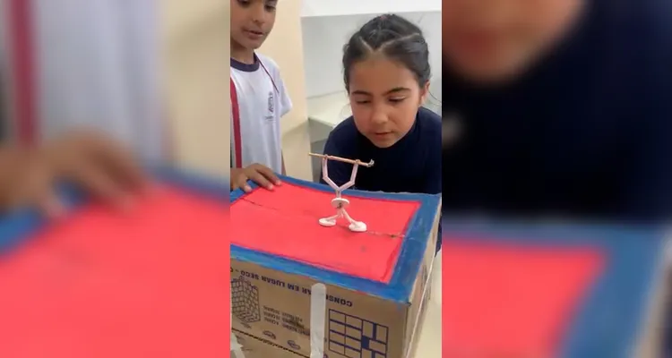 Confira algumas das criações dos alunos em sala de aula.
