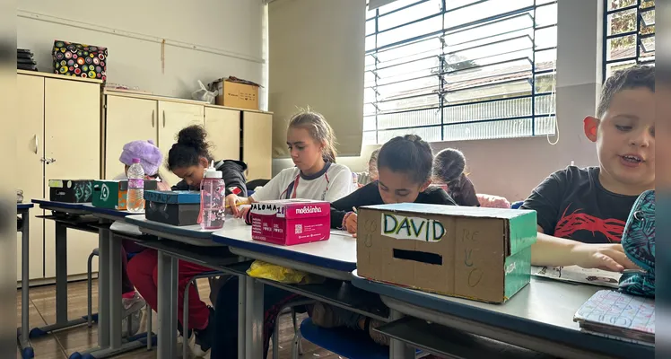 Confira registros do dinâmico, interativo e comunicativo trabalho desenvolvido pelos educandos.