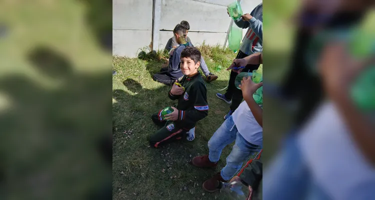 Confira mais das ações dos alunos dentro e fora da sala de aula.