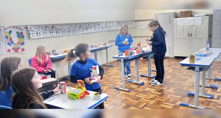 Veja os registros do diversificado e amplo trabalho em sala de aula.